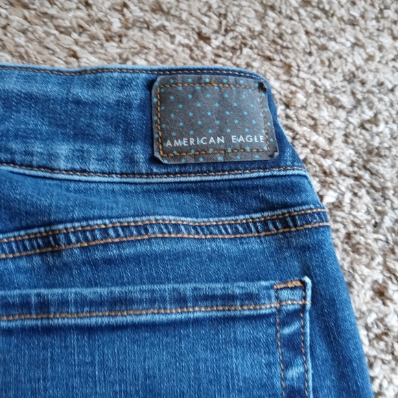 2 pair American Eagle size 4 - Picture 6 of 7